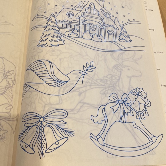 4 Christmas ornament making books plus Tole, painting, and patterns - Picture 7 of 11